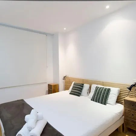 Ferienwohnung Beautiful Flat A Stone'S Throw From The Retiro-Vill Madrid Exterior foto